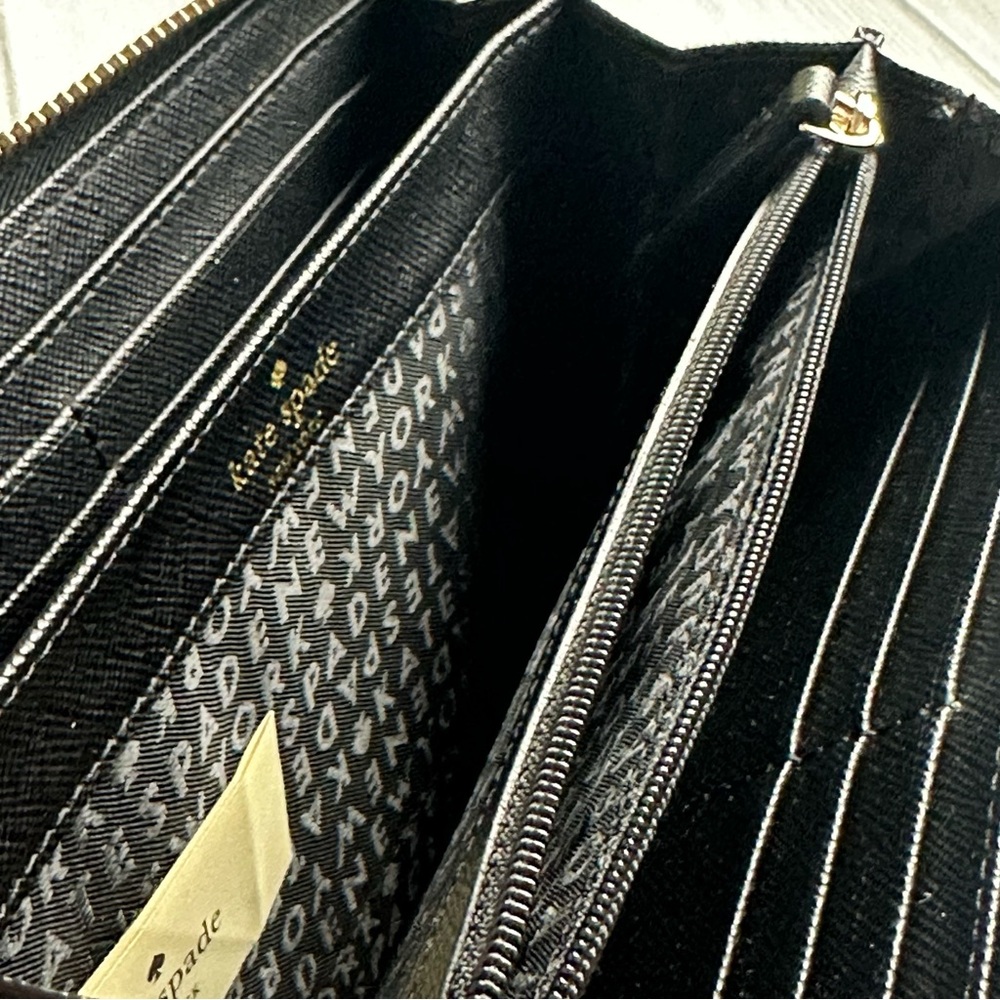 Kate Spade Penguin Rare Black White Zip Wallet - Picture 6 of 8